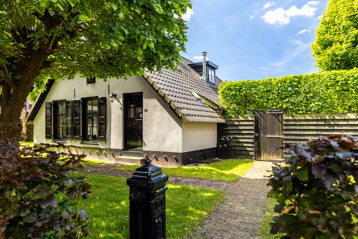Vrijstaande woning te koop: Veldweg 10, Nunspeet