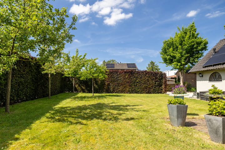Vrijstaande woning te koop: Veldweg 10, Nunspeet