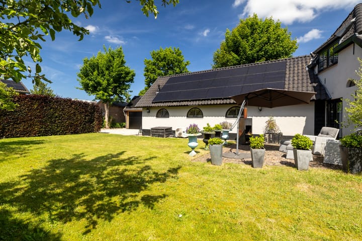 Vrijstaande woning te koop: Veldweg 10, Nunspeet
