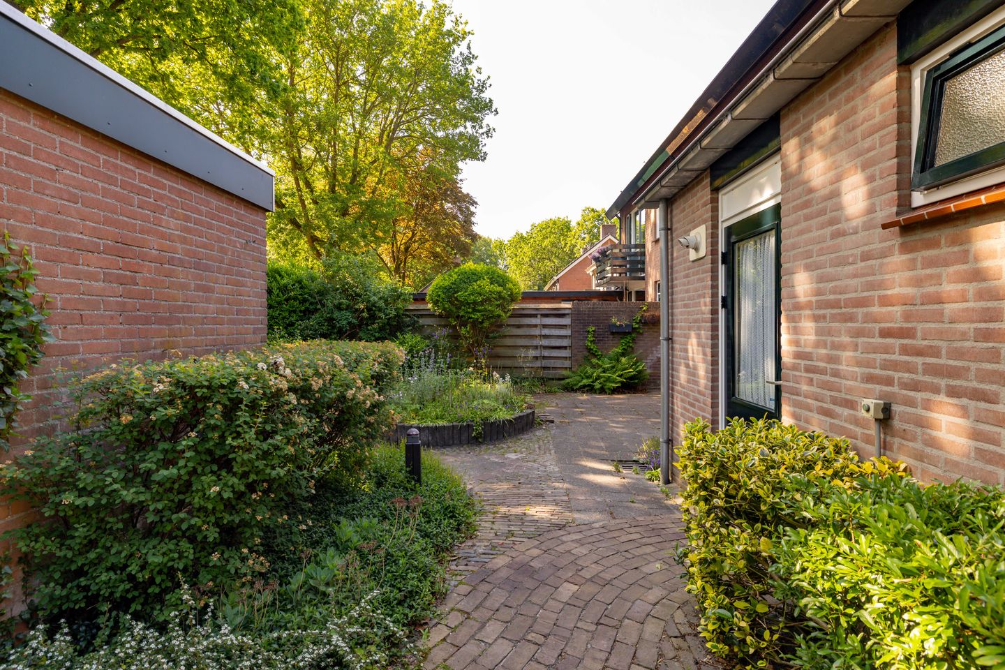 Foto 50 van Ten Utlodreef 16