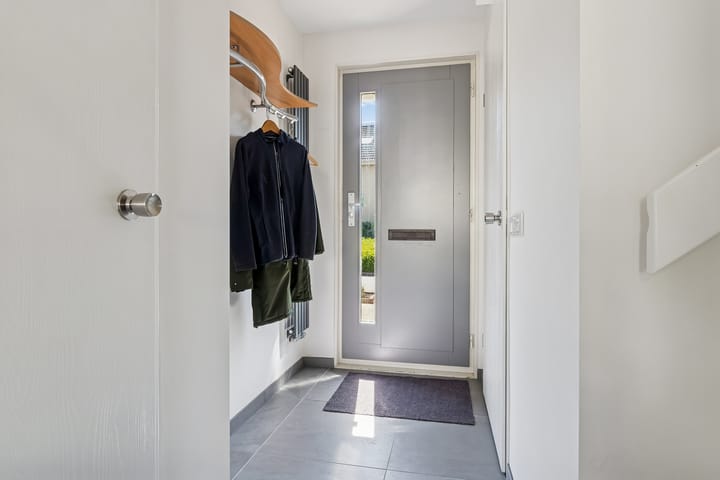 Tussenwoning te koop: Baroniestraat 18, Almere