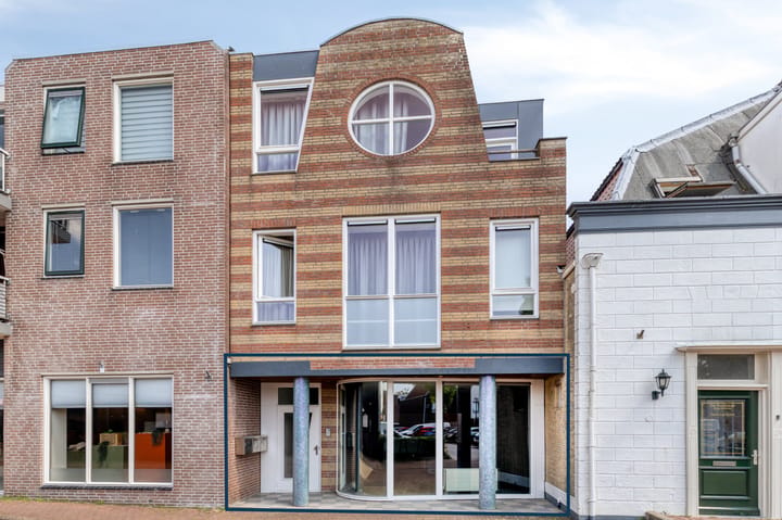 Kerkstraat 13