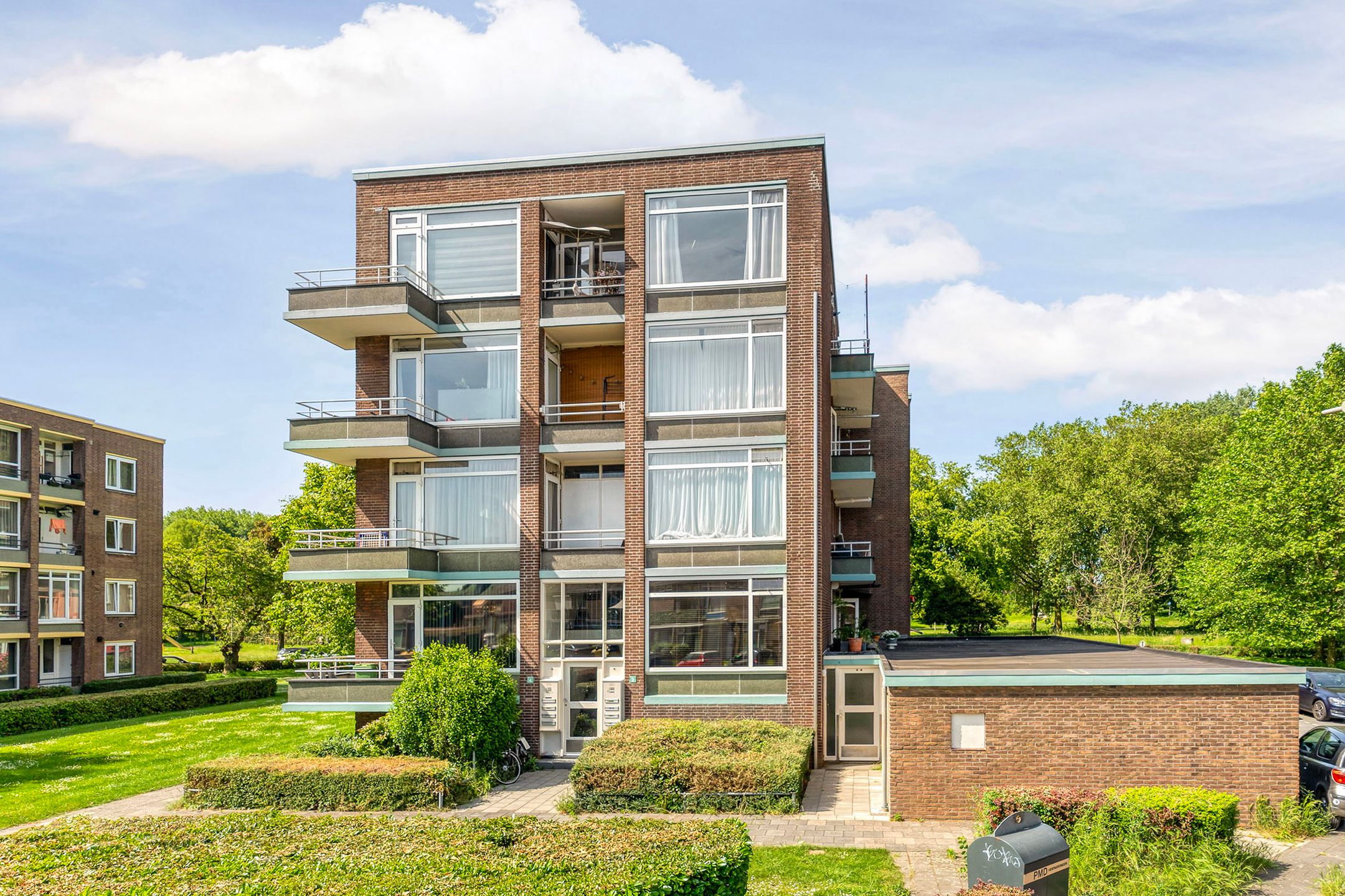 Margrietstraat 2- 2 1