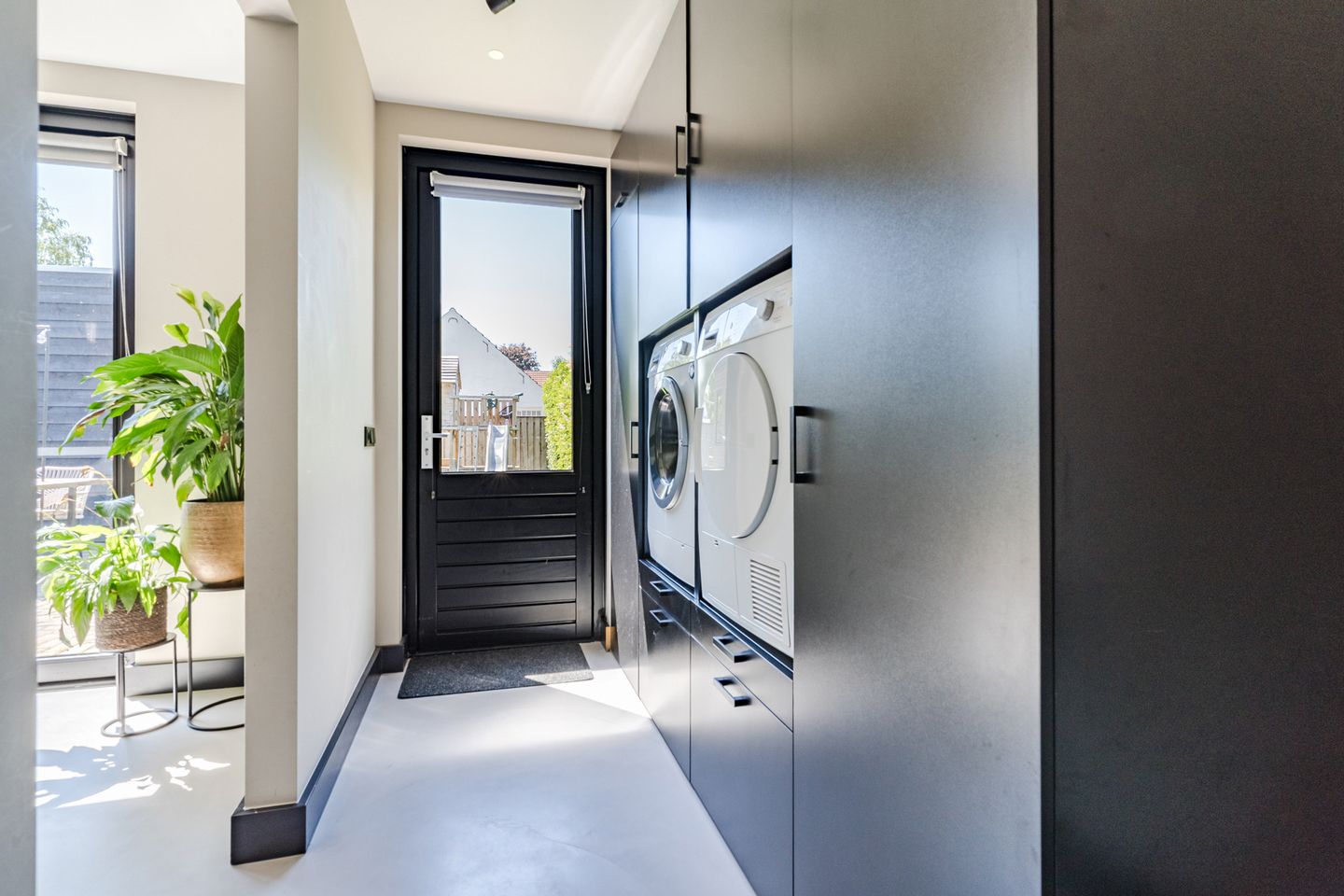 Fully Renovated 1930s Character Home with Luxury Finishes in Bergeijk — 19