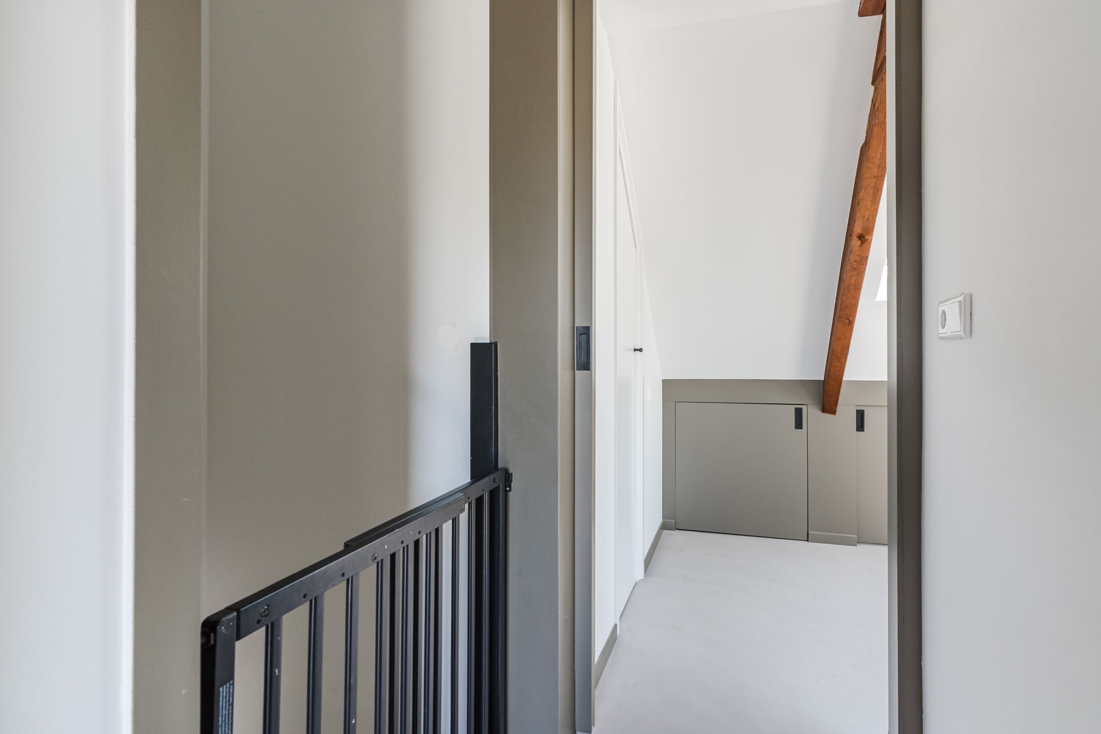 Fully Renovated 1930s Character Home with Luxury Finishes in Bergeijk — 42