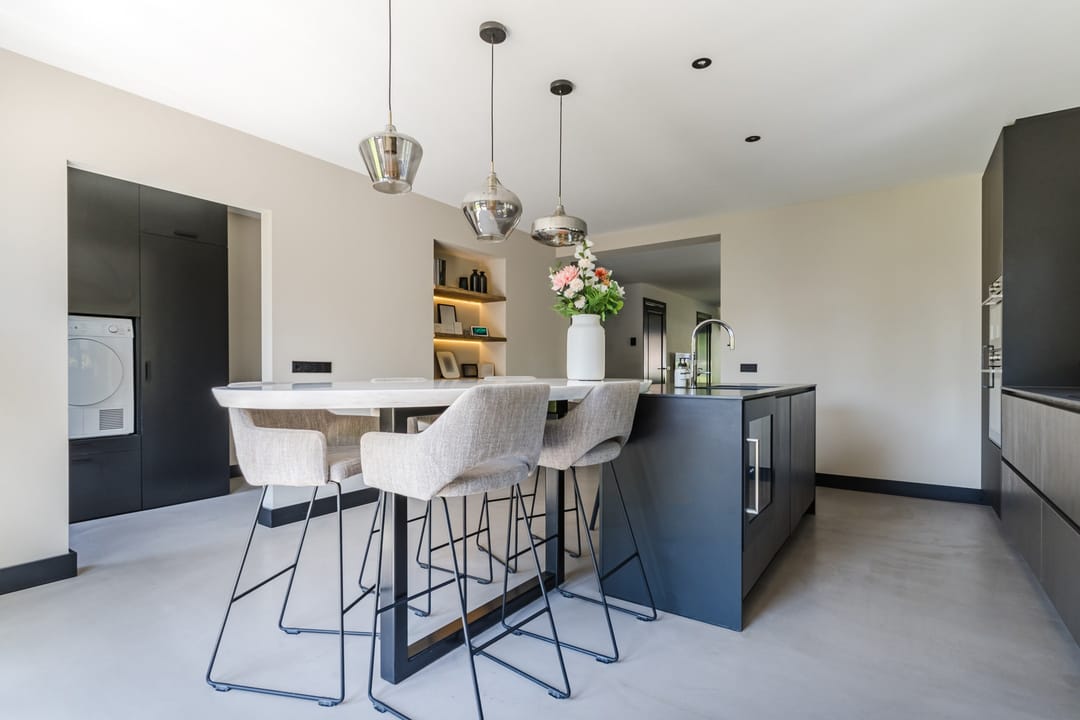 Fully Renovated 1930s Character Home with Luxury Finishes in Bergeijk — 17