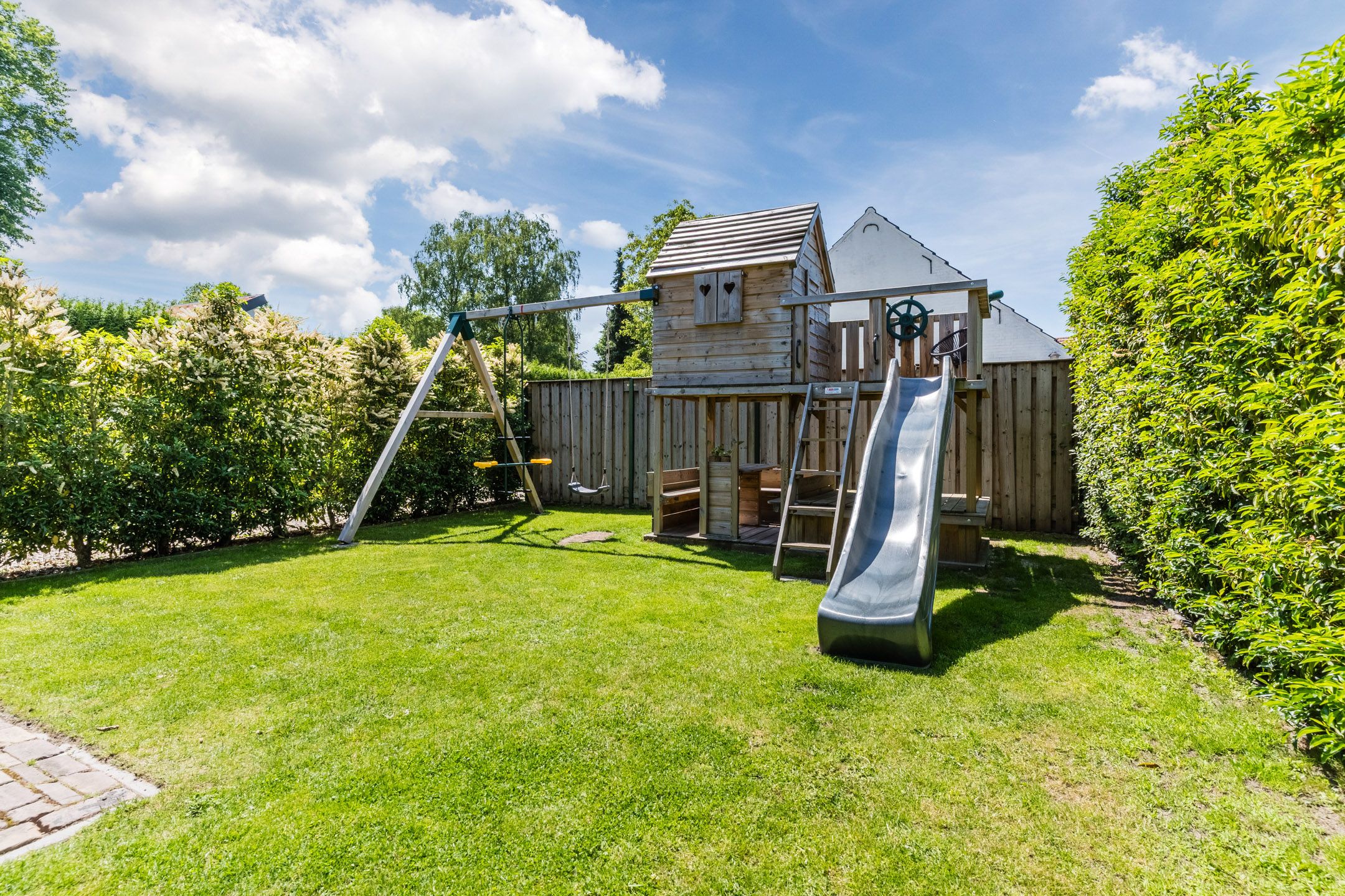 Fully Renovated 1930s Character Home with Luxury Finishes in Bergeijk — 45