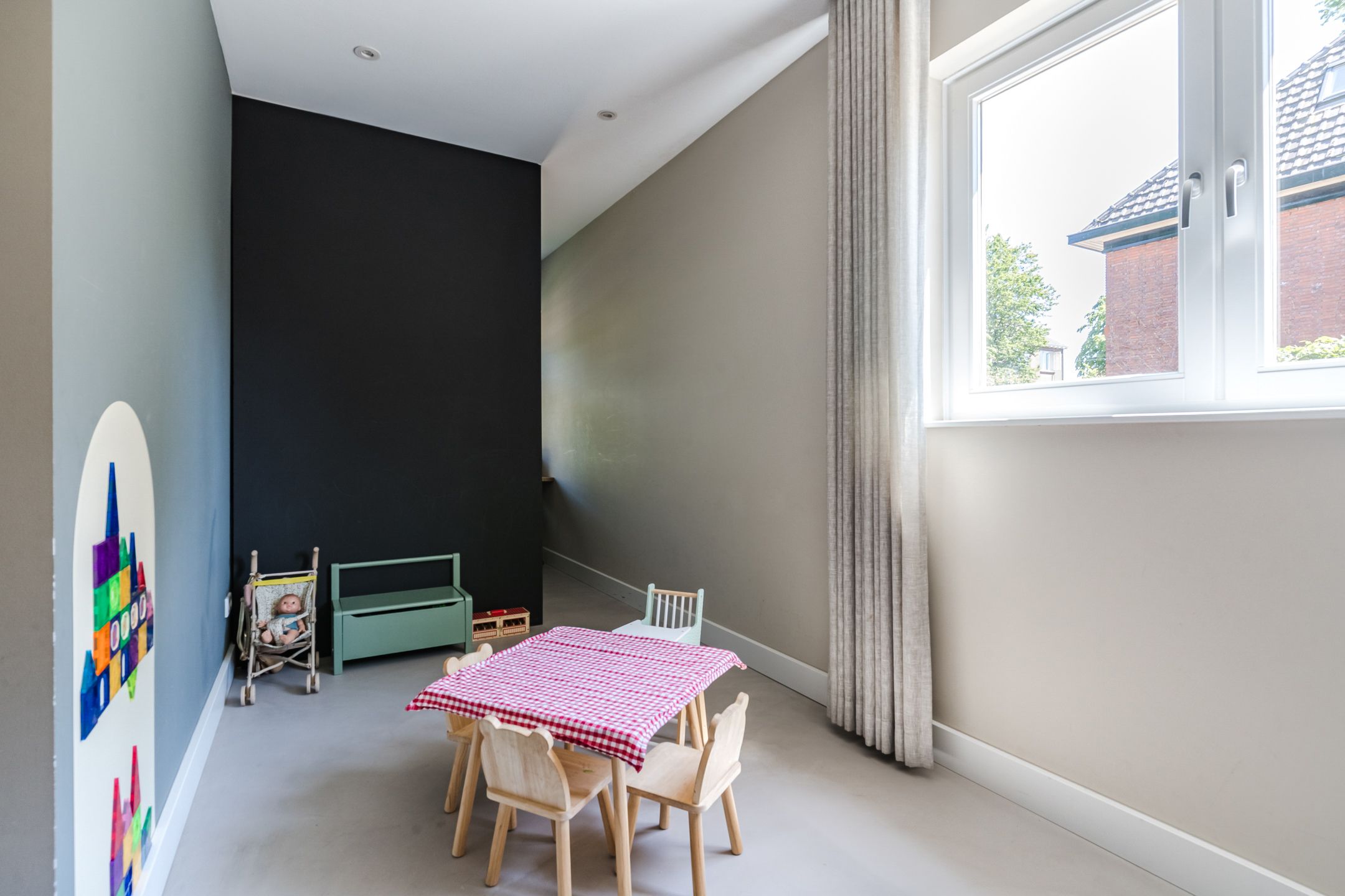 Fully Renovated 1930s Character Home with Luxury Finishes in Bergeijk — 21