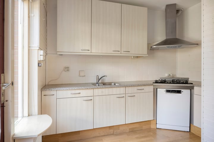 Tussenwoning te koop: Herman Gorterstraat 13, Hengelo