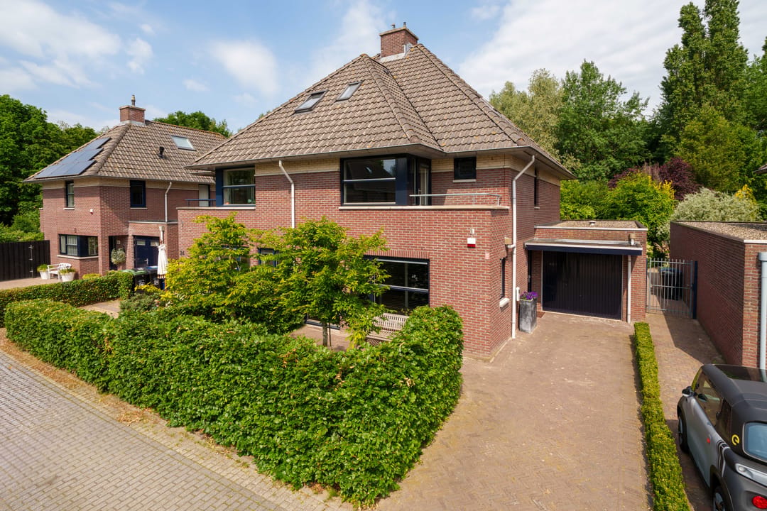 Foto 1 van Toernooiveld 25