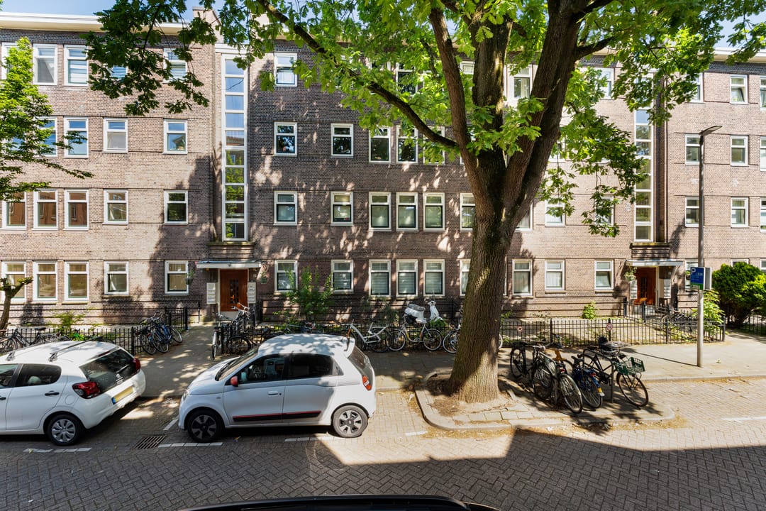 Foto 46 van Veelzigtstraat 2-02R