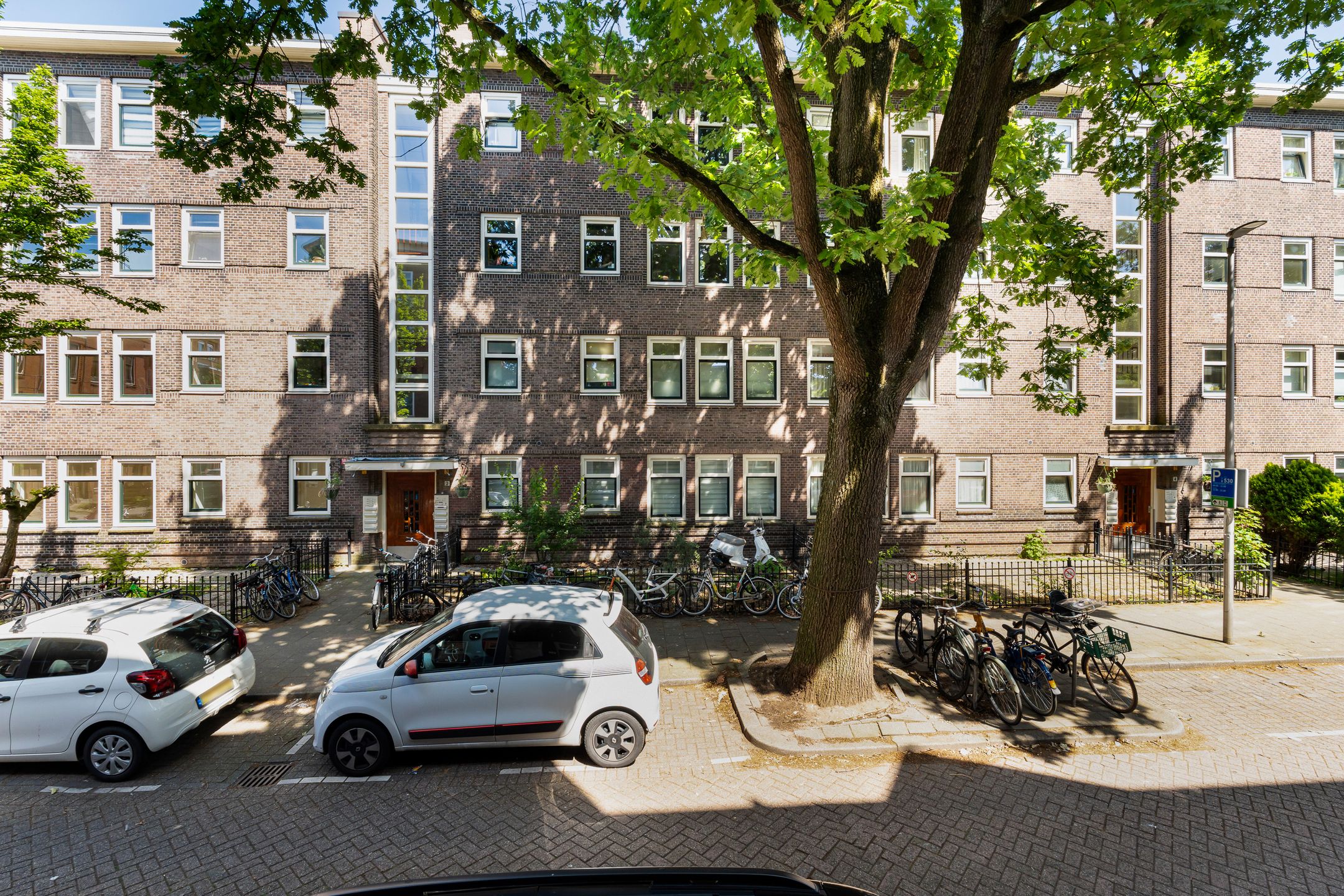 Foto 45 van Veelzigtstraat 2-02R