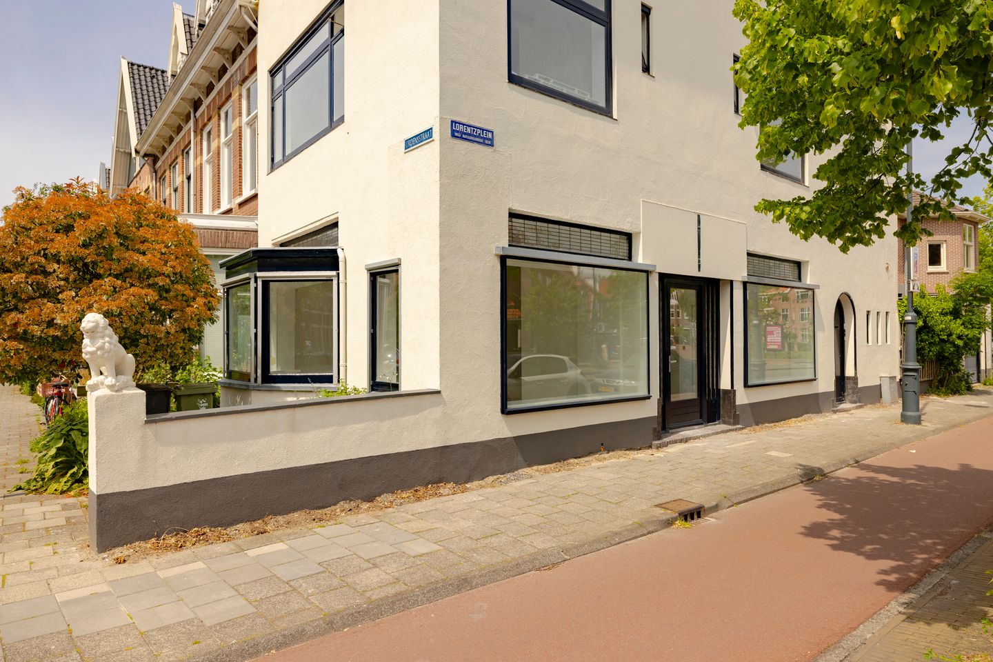 View photo 3 of Lorentzplein 26