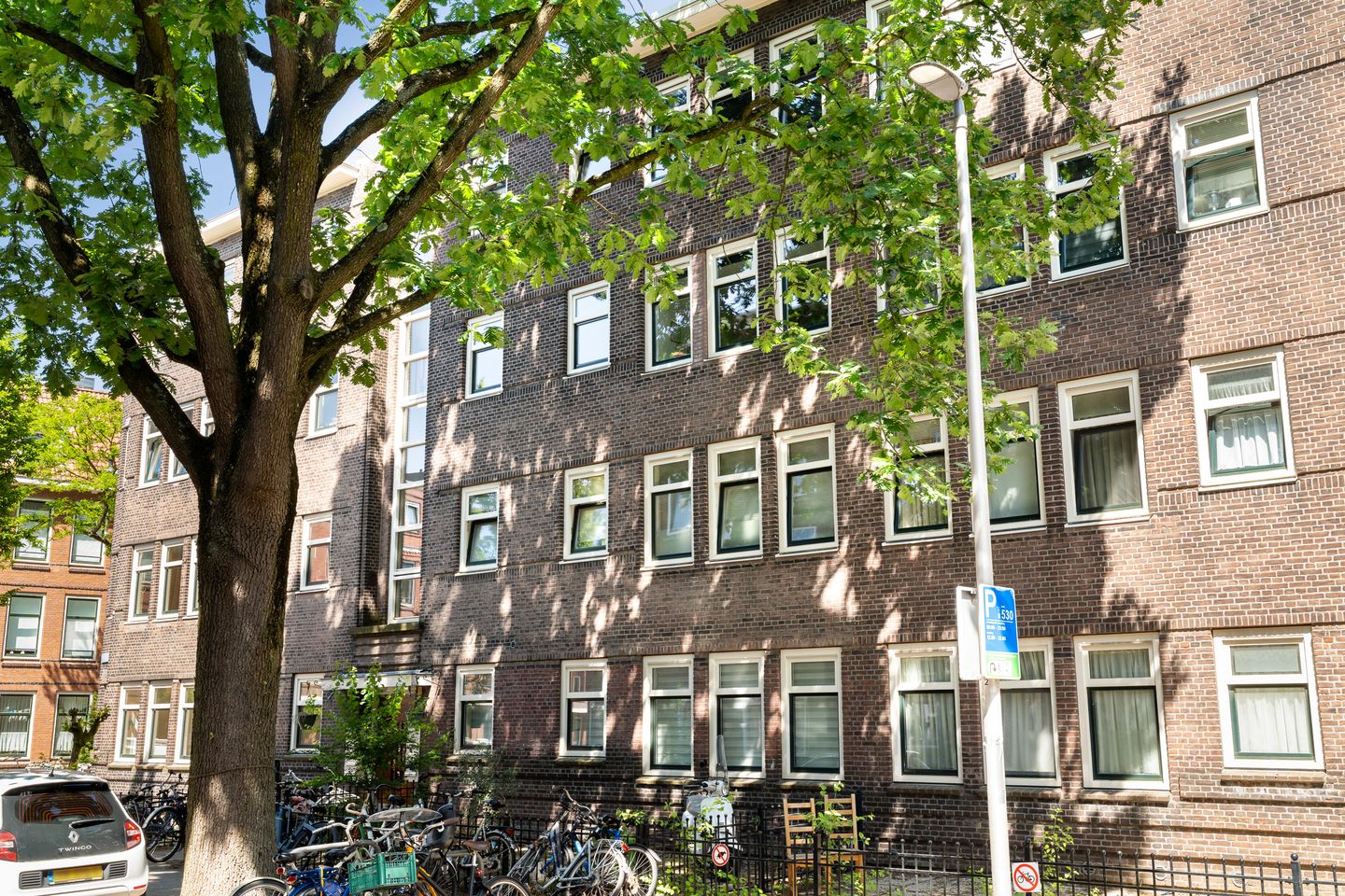 Foto 44 van Veelzigtstraat 2-02R