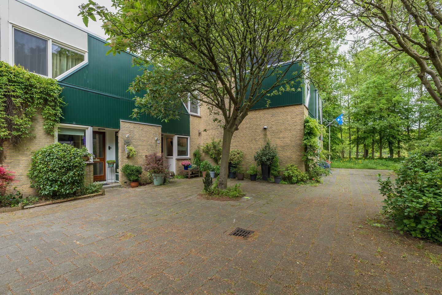 Foto 4 van Van 't Hofflaan 19