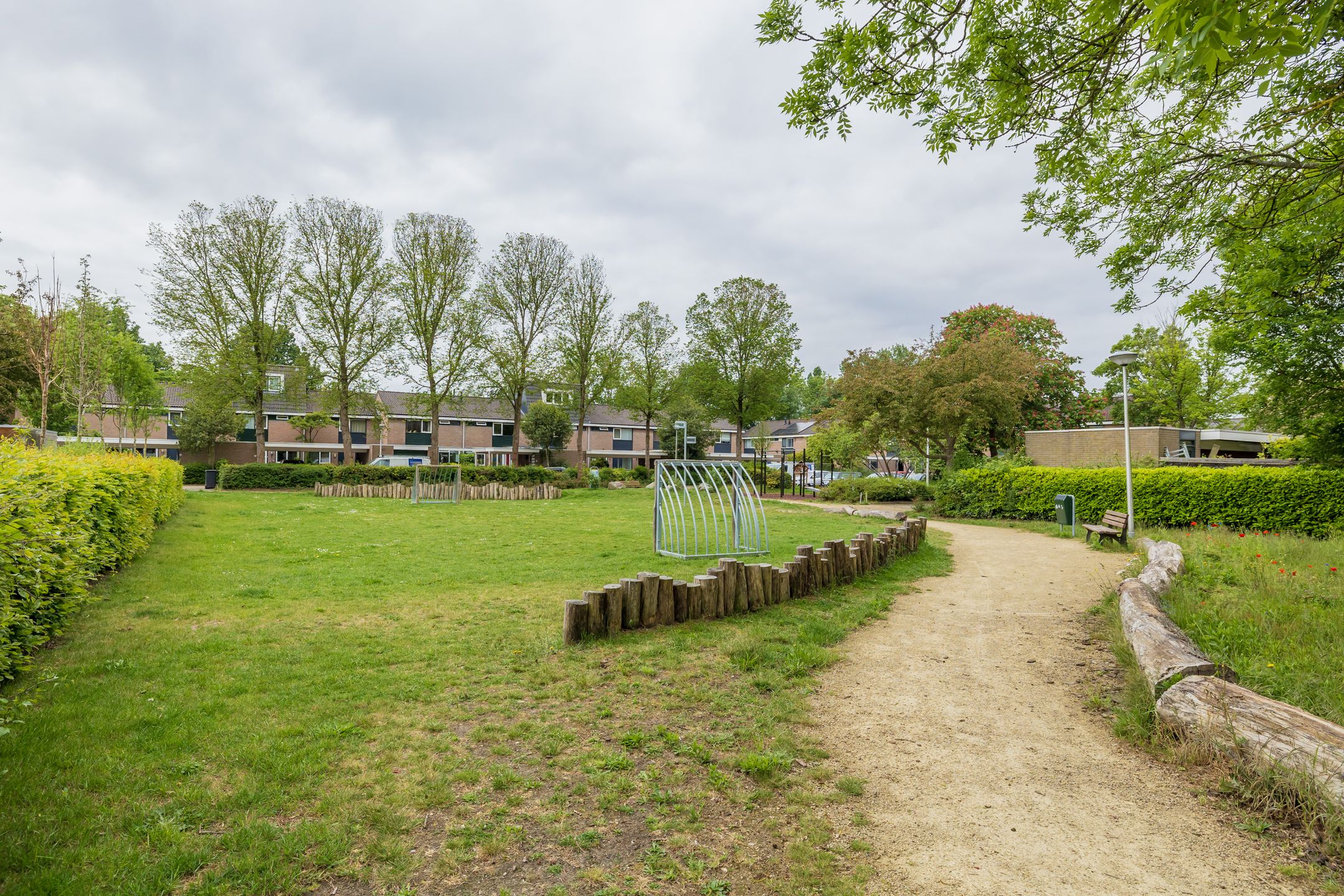 Foto 42 van Van 't Hofflaan 19