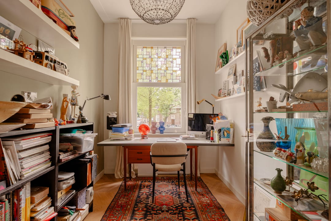 Photo 26 of Raphaëlstraat 25-H