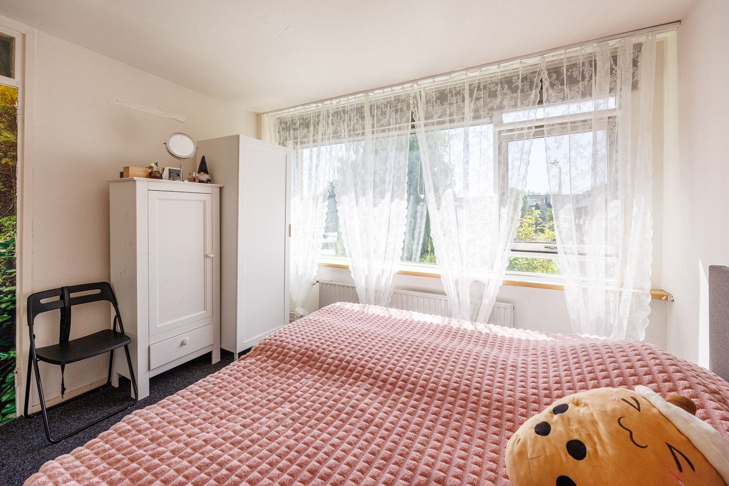 Charming Family Home with Sunny Garden near Pijnacker Center — 20