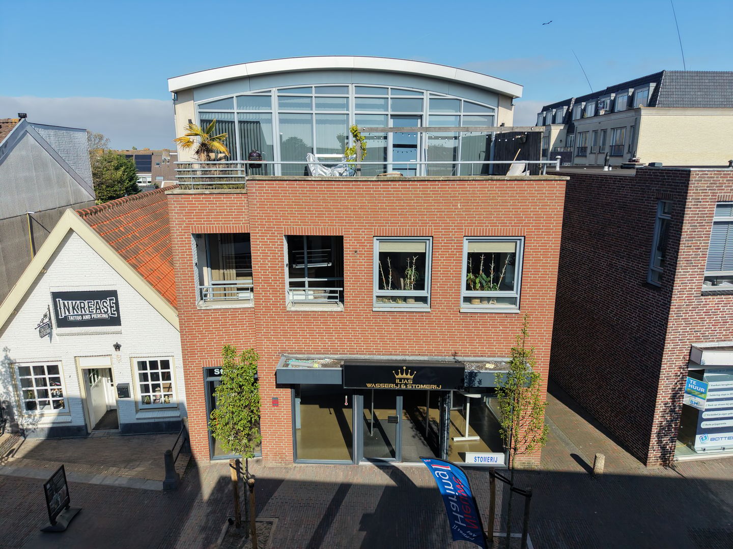 View photo 1 of Dorpsstraat 40-A