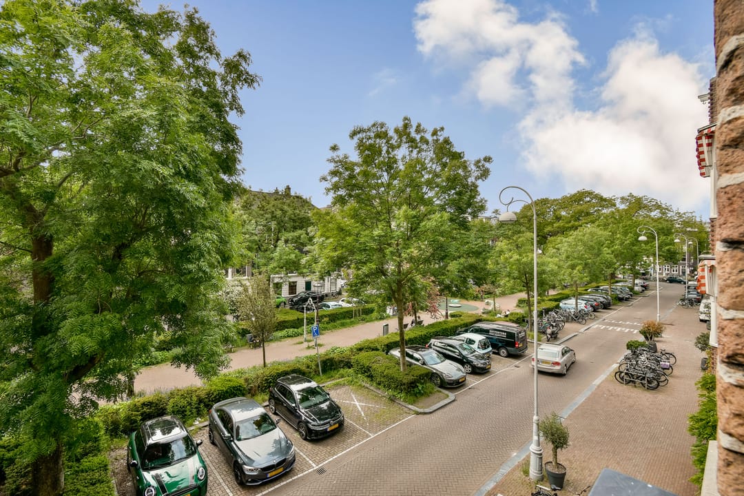 Stylish Design Apartment with Unobstructed Views in Amsterdam's City Centre — 13