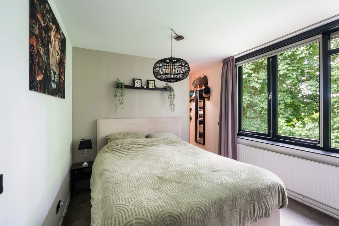 Spacious Family Home in Quiet Green Neighborhood of Rotterdam — 23