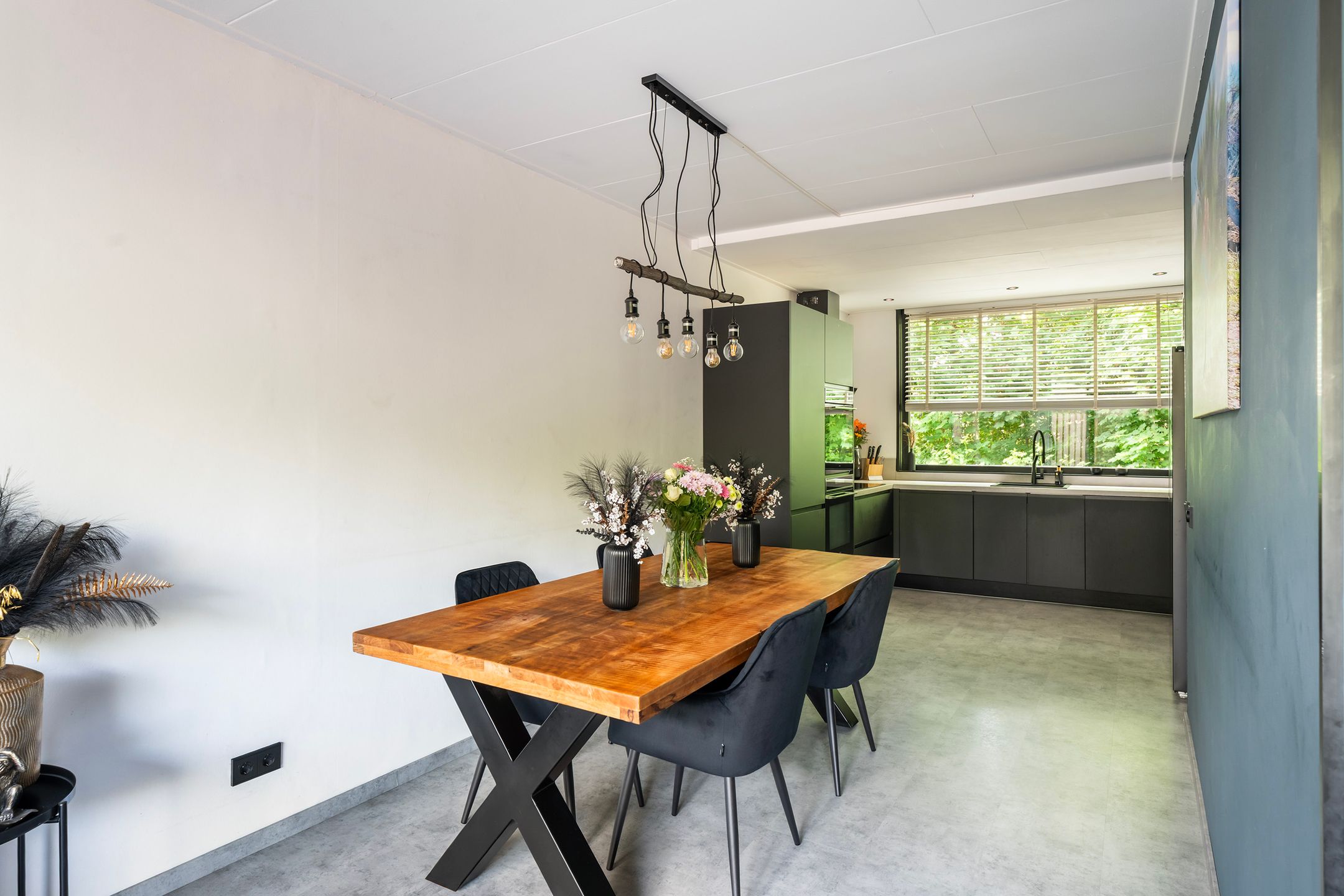 Spacious Family Home in Quiet Green Neighborhood of Rotterdam — 12
