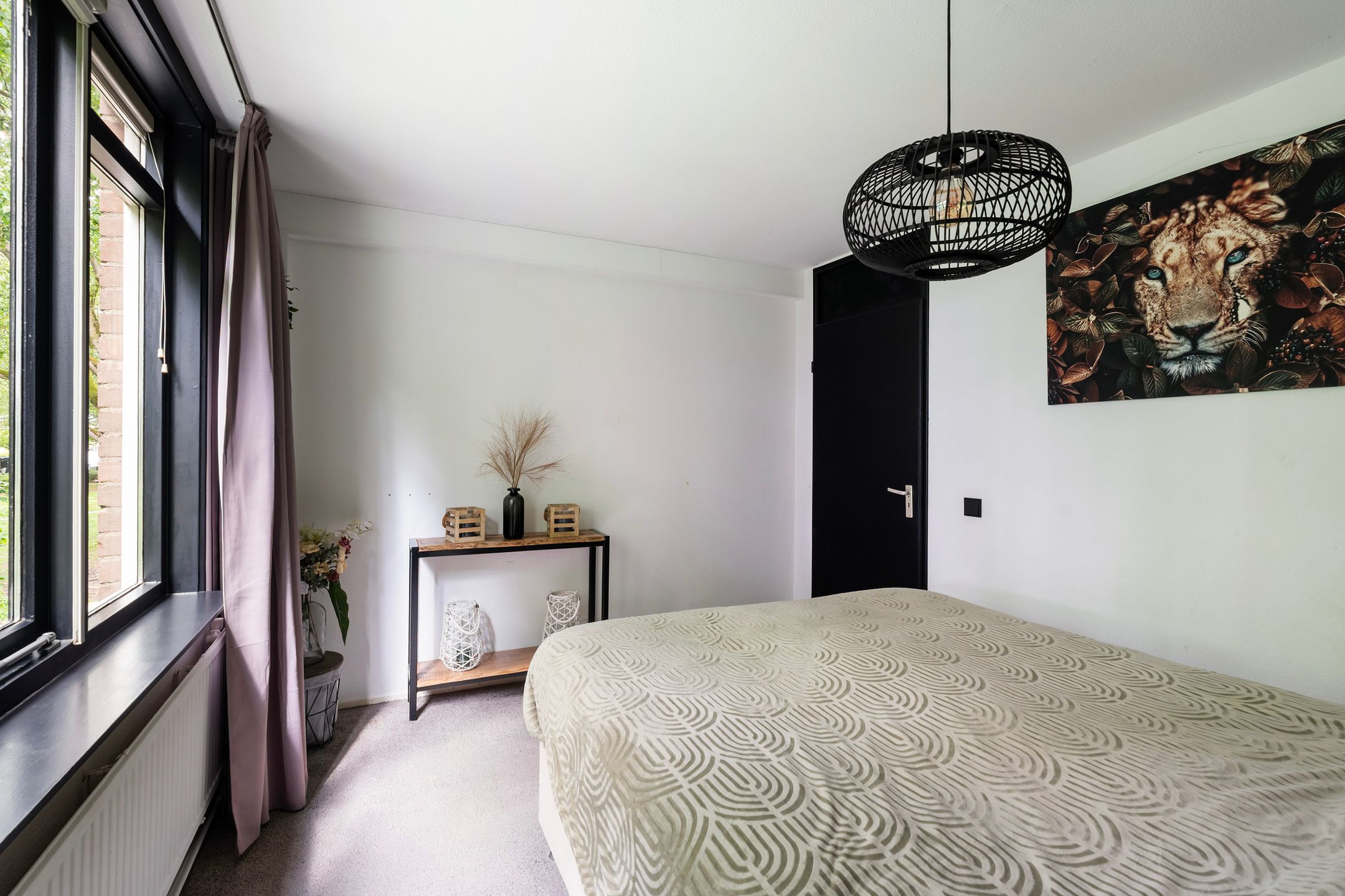 Spacious Family Home in Quiet Green Neighborhood of Rotterdam — 24