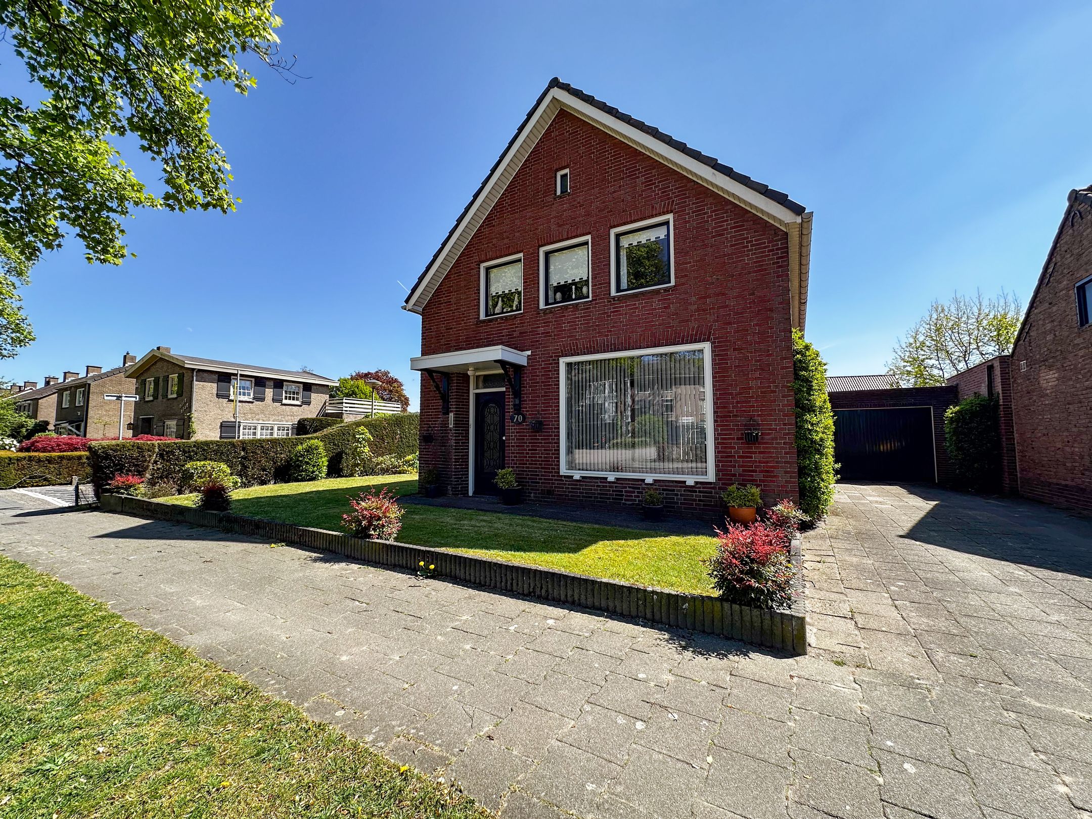 Burgemeester Manderslaan 70