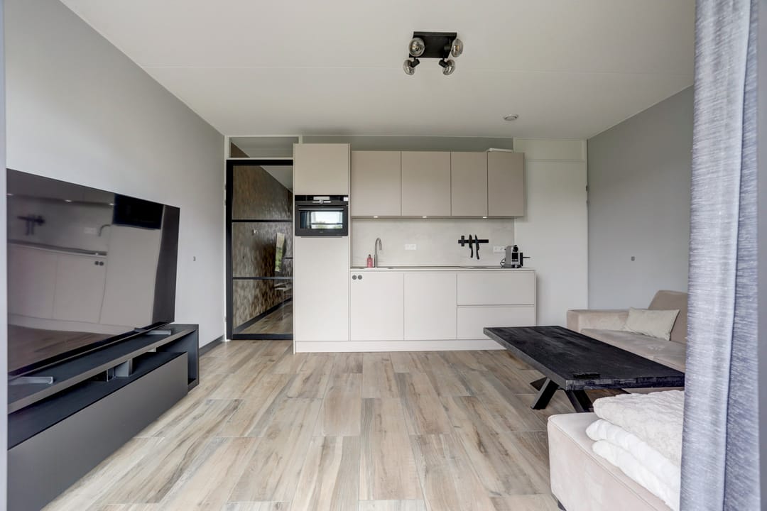 Photo 11 of Zwitserlandstraat 25