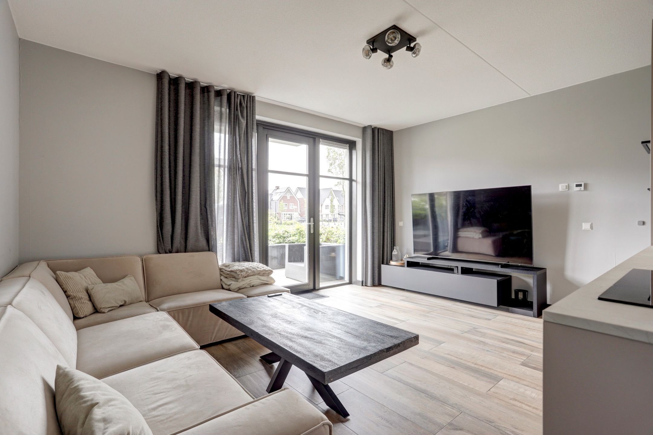 Photo 9 of Zwitserlandstraat 25