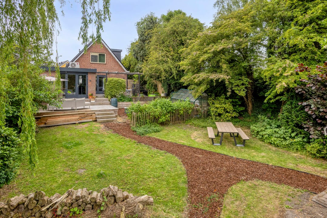 Photo 46 of Noordeinde 1
