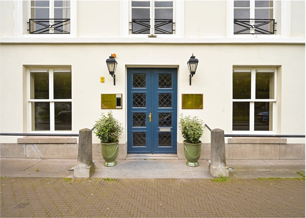 Bekijk foto 2 van Koninginnegracht 26