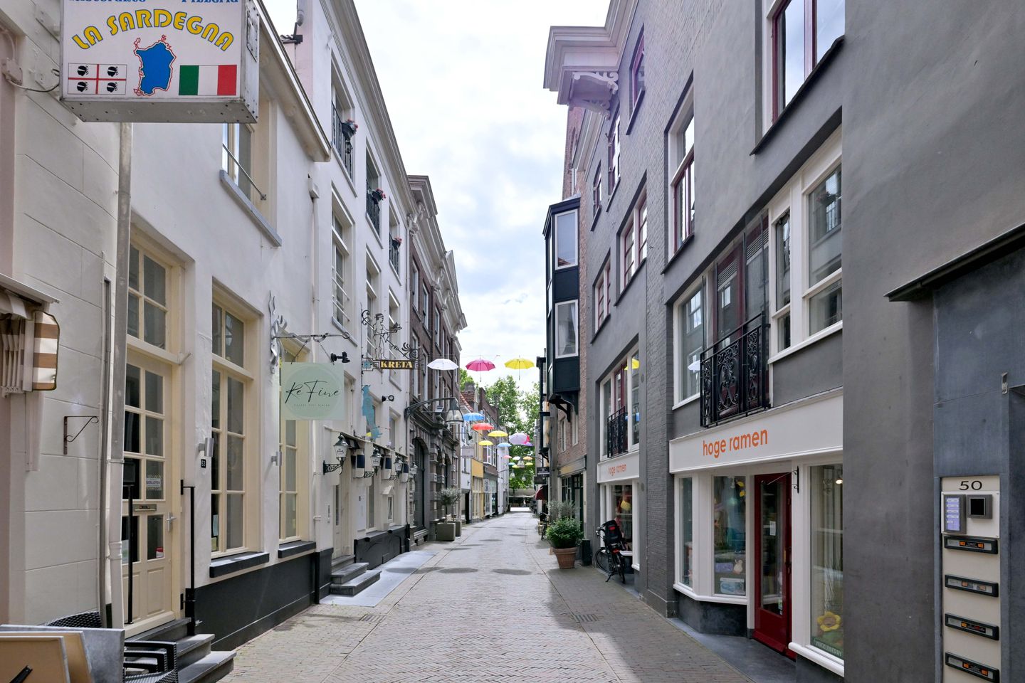 Bekijk foto 3 van Grote Overstraat 57
