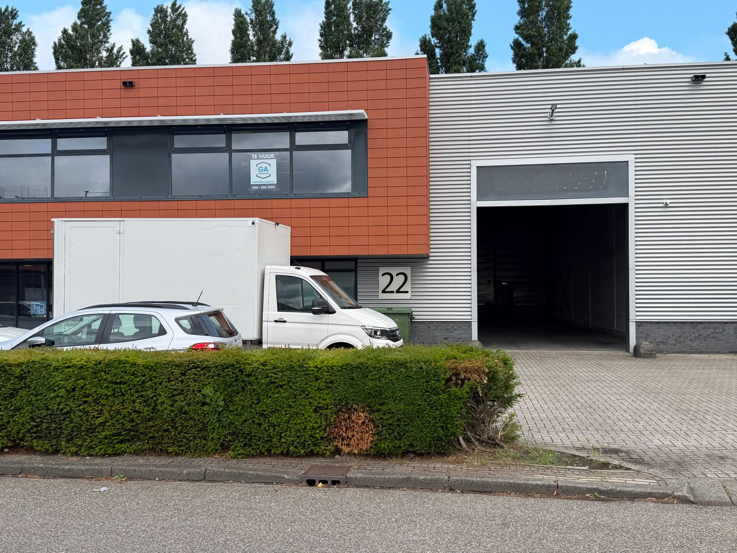 Bekijk foto 2 van Milaanstraat 22