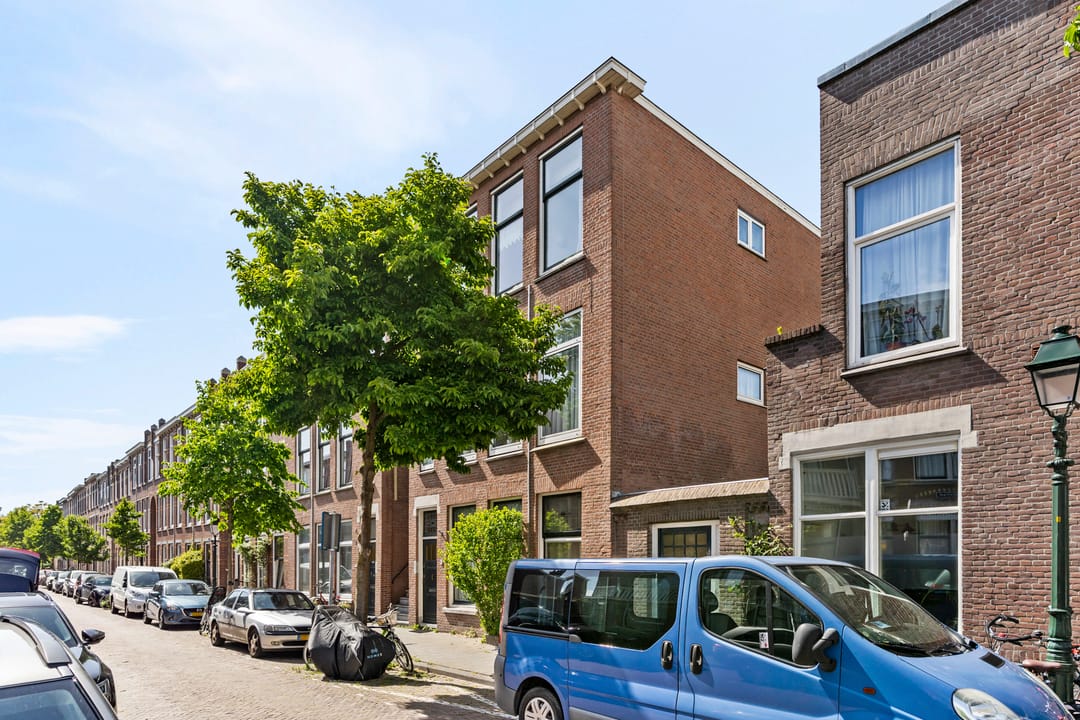Photo 37 of Halleystraat 5