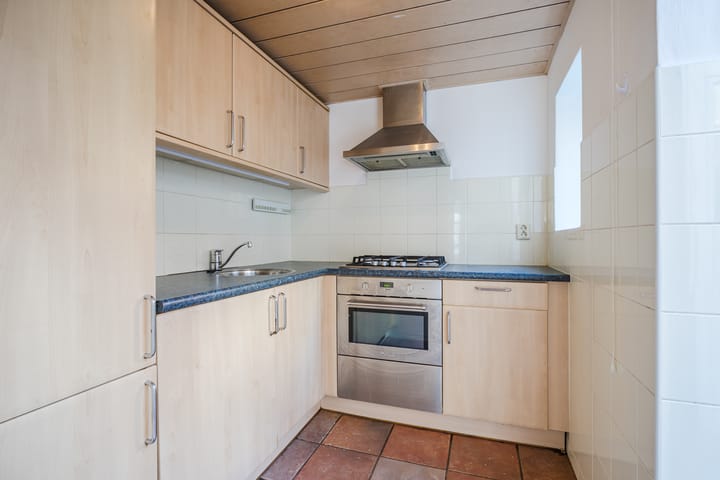 Tussenwoning te koop: St. Jacobslaan 14, Nijmegen