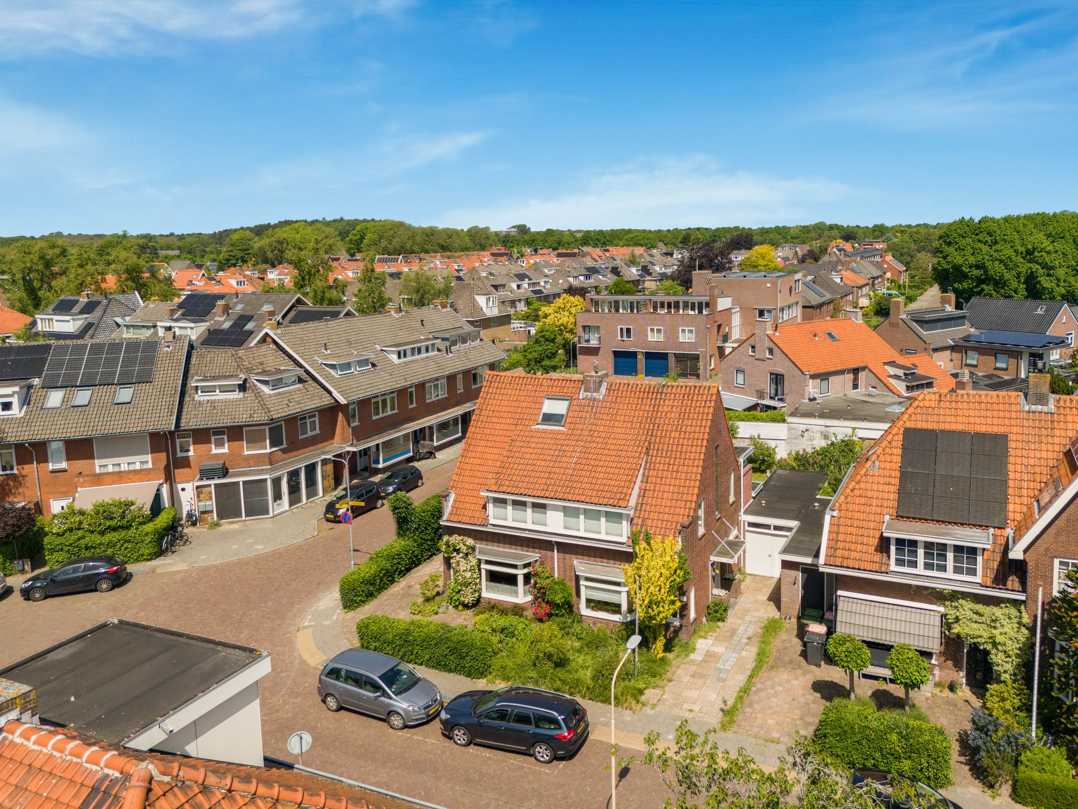 Photo 45 of Pernéstraat 34