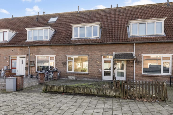 Photo 2 of J van der Veenstraat 36