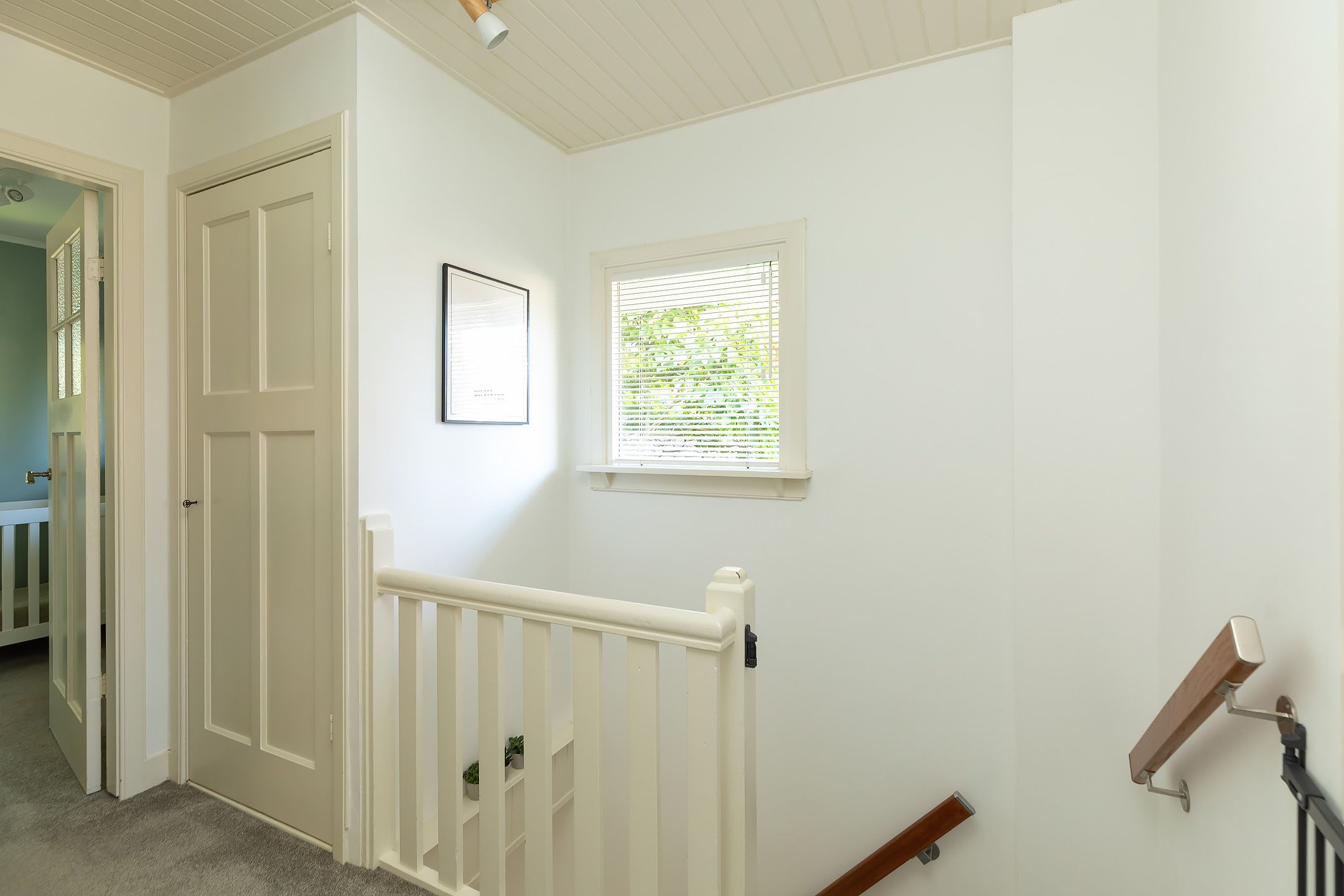 Charming 1930s Corner House in Astronomische Neighborhood with Sunny West-Facing Garden — 12