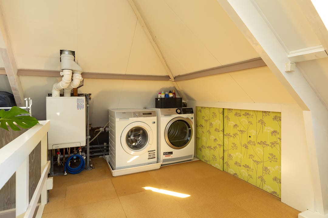 Charming 1930s Corner House in Astronomische Neighborhood with Sunny West-Facing Garden — 23