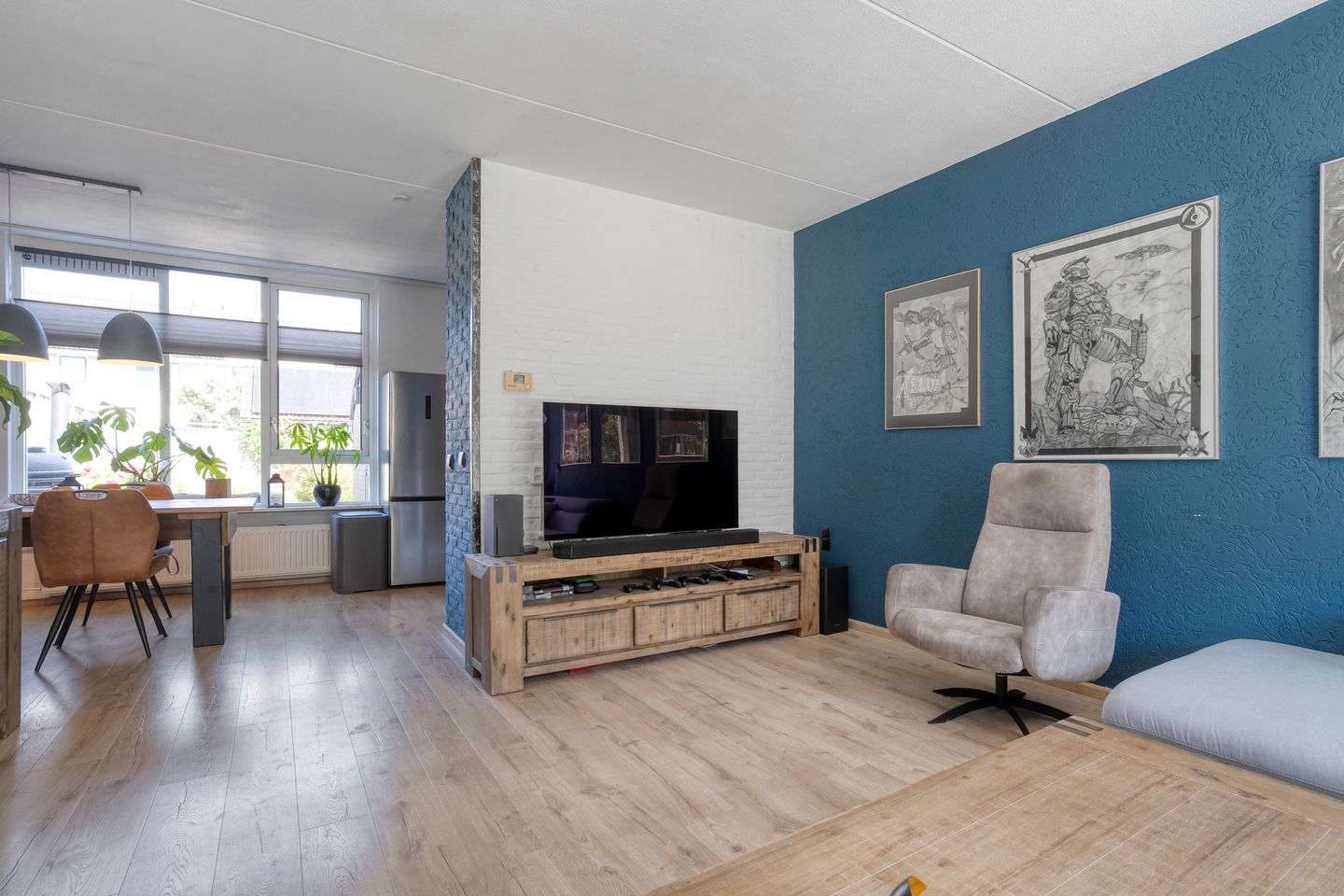 Spacious and Move-in Ready Terraced Home with Modern Bathroom and Sunny Garden in Emmeloord — 14