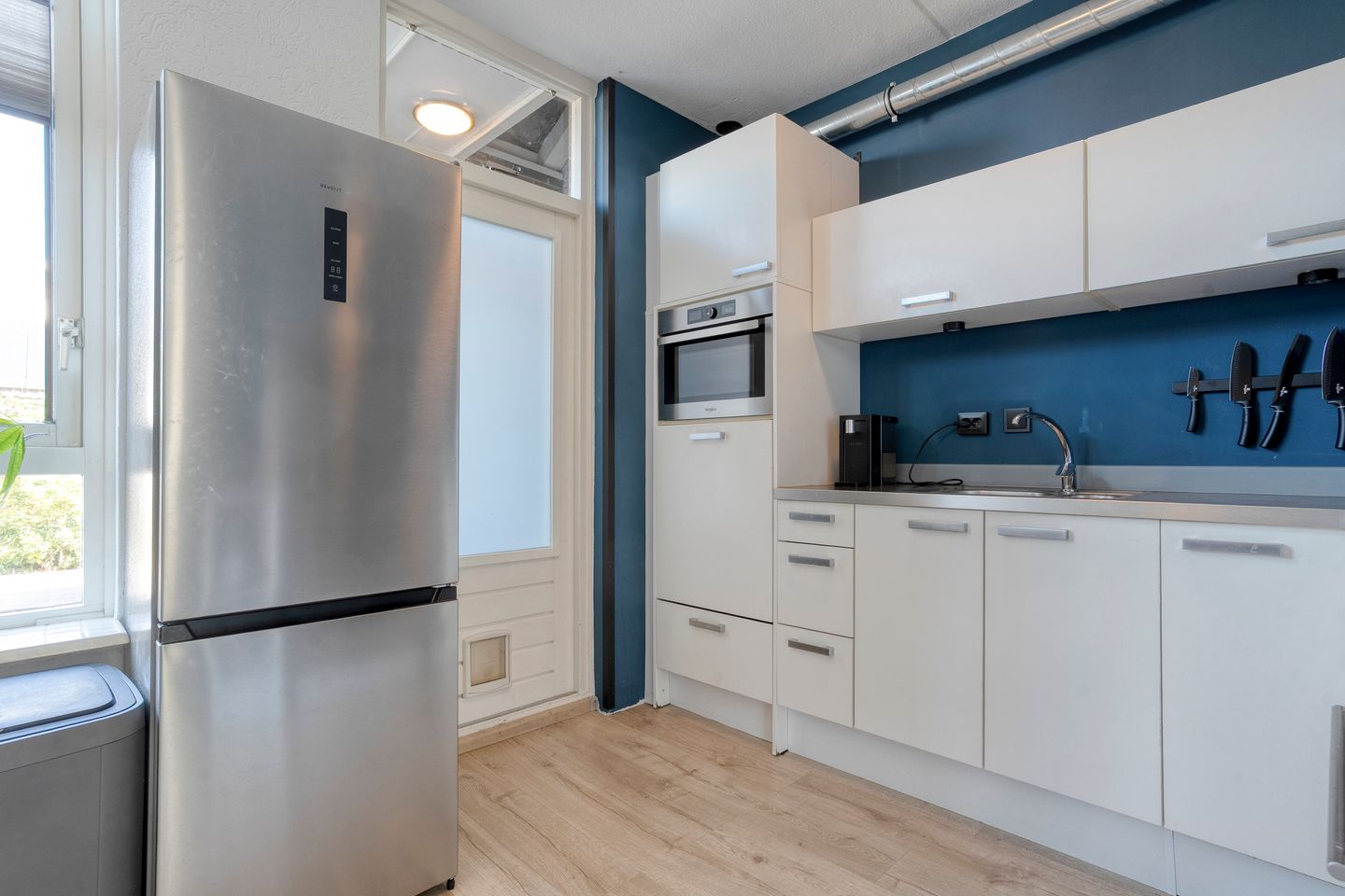 Spacious and Move-in Ready Terraced Home with Modern Bathroom and Sunny Garden in Emmeloord — 19