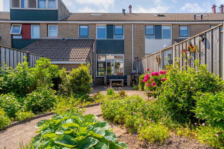 Photo 3 of Volendamstraat 7