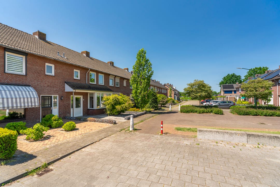 Photo 41 of Margrietstraat 20