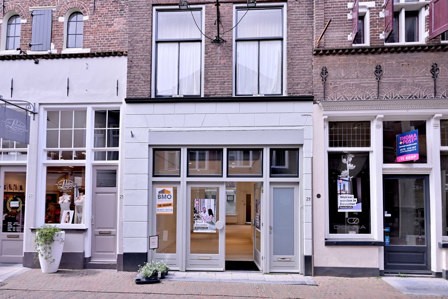 Bekijk foto 1 van Smedenstraat 27