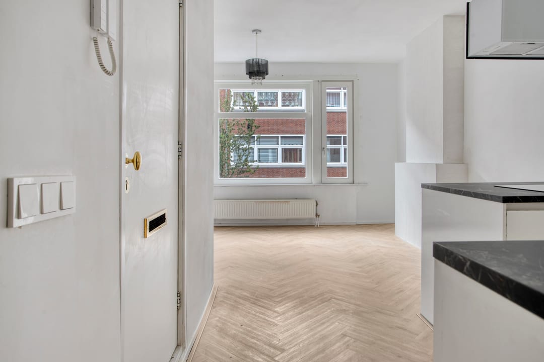 Foto 11 van Moerkerkestraat 85-A01