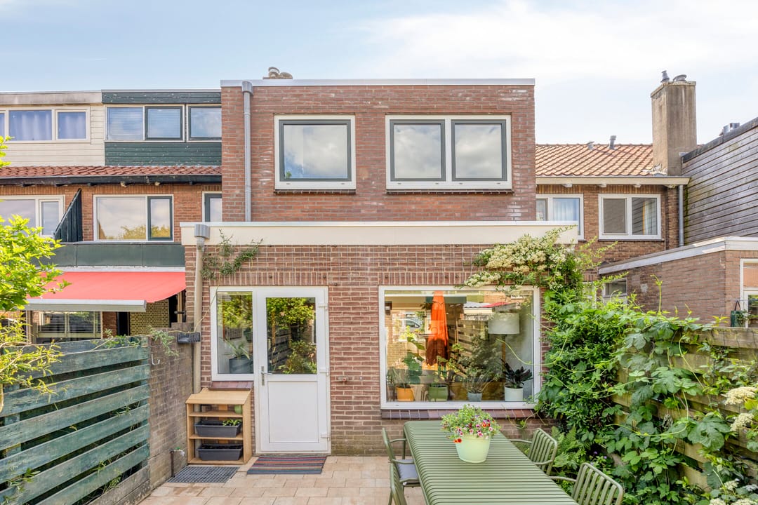 Photo 13 of Haagdoornstraat 40