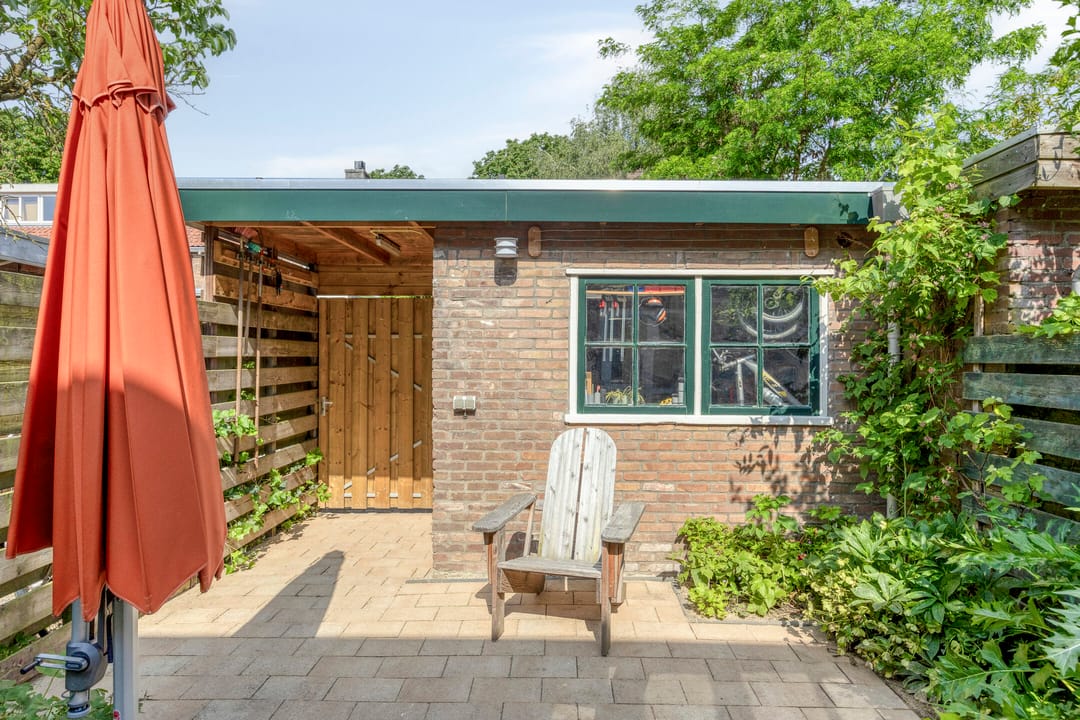 Photo 11 of Haagdoornstraat 40
