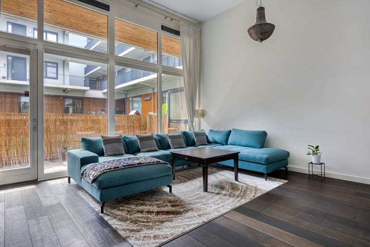 Foto 2 van Wolbrantskerkweg 141