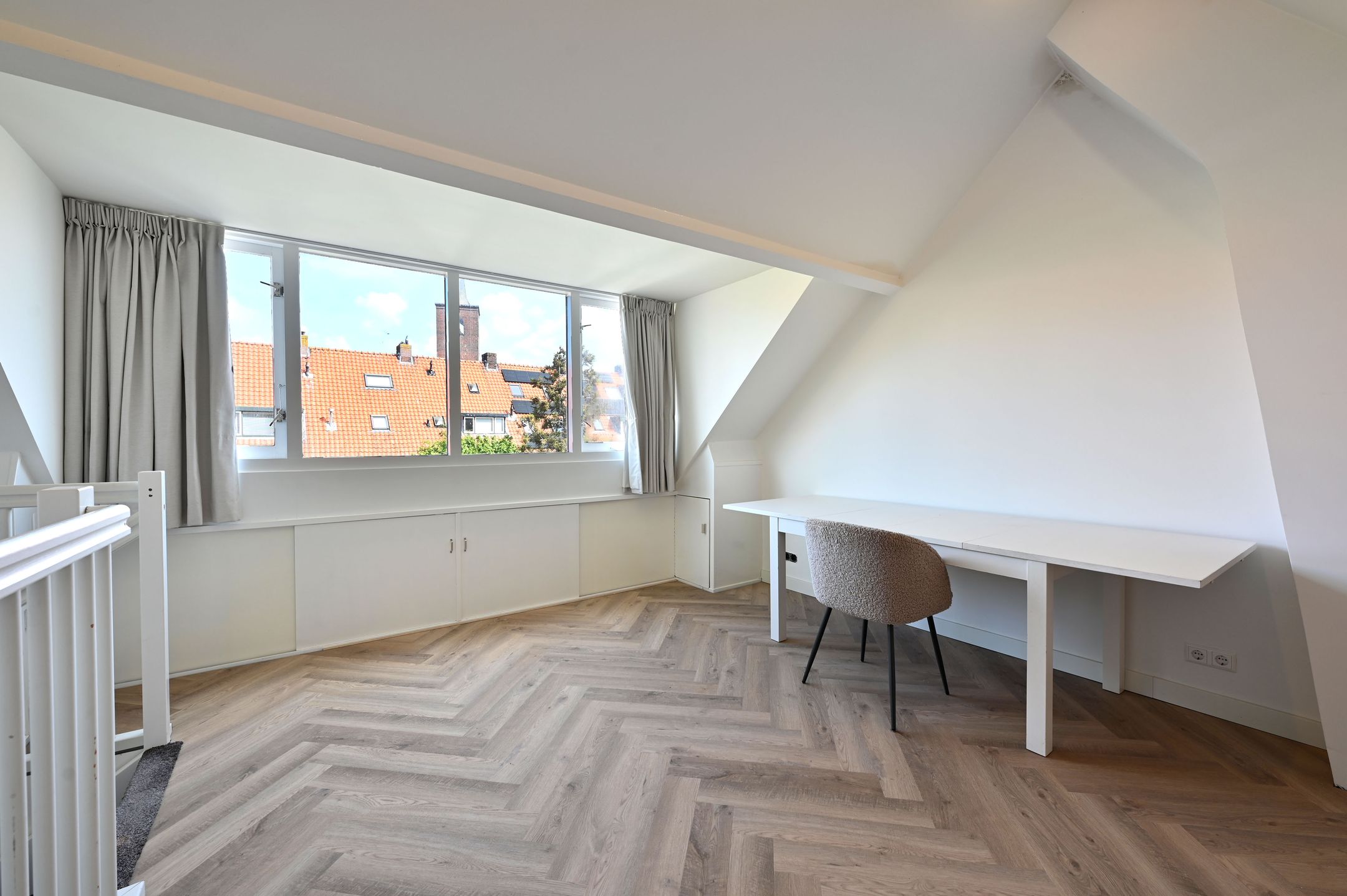 Photo 21 of Kapteynstraat 10
